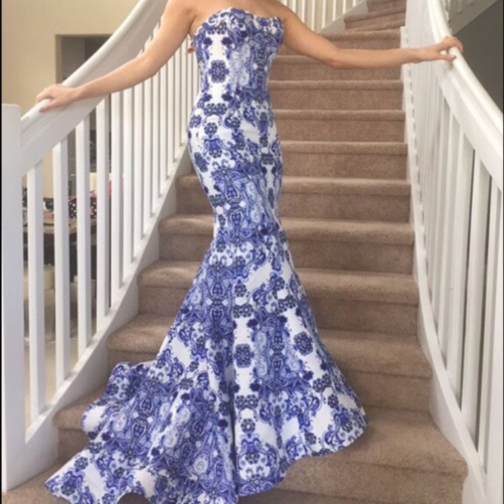 Porcelain Train dress